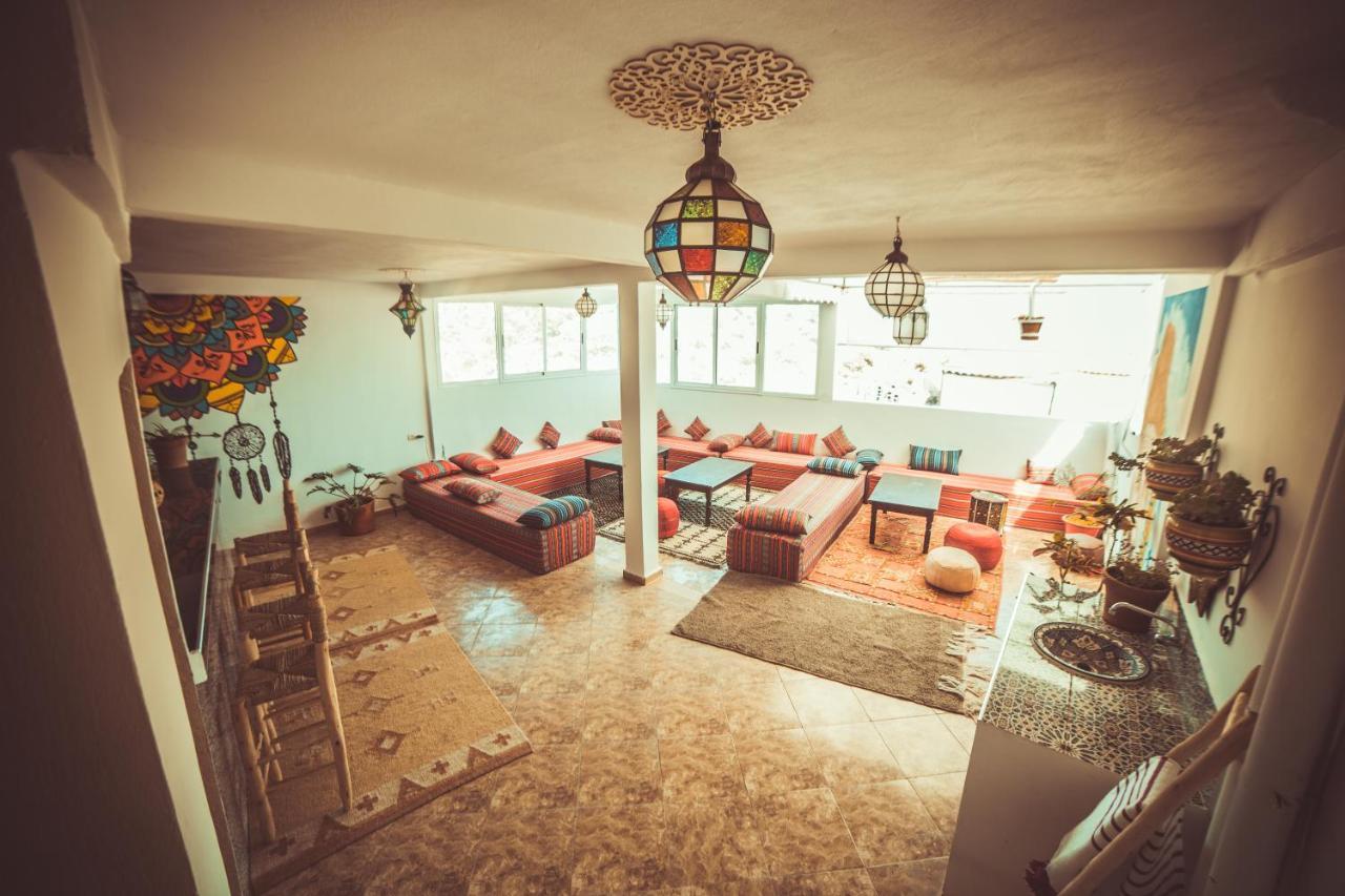 Sunside Surf House Hostel Taghazout Bagian luar foto